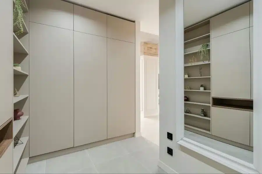 Smart-Storage-in-Small-Home