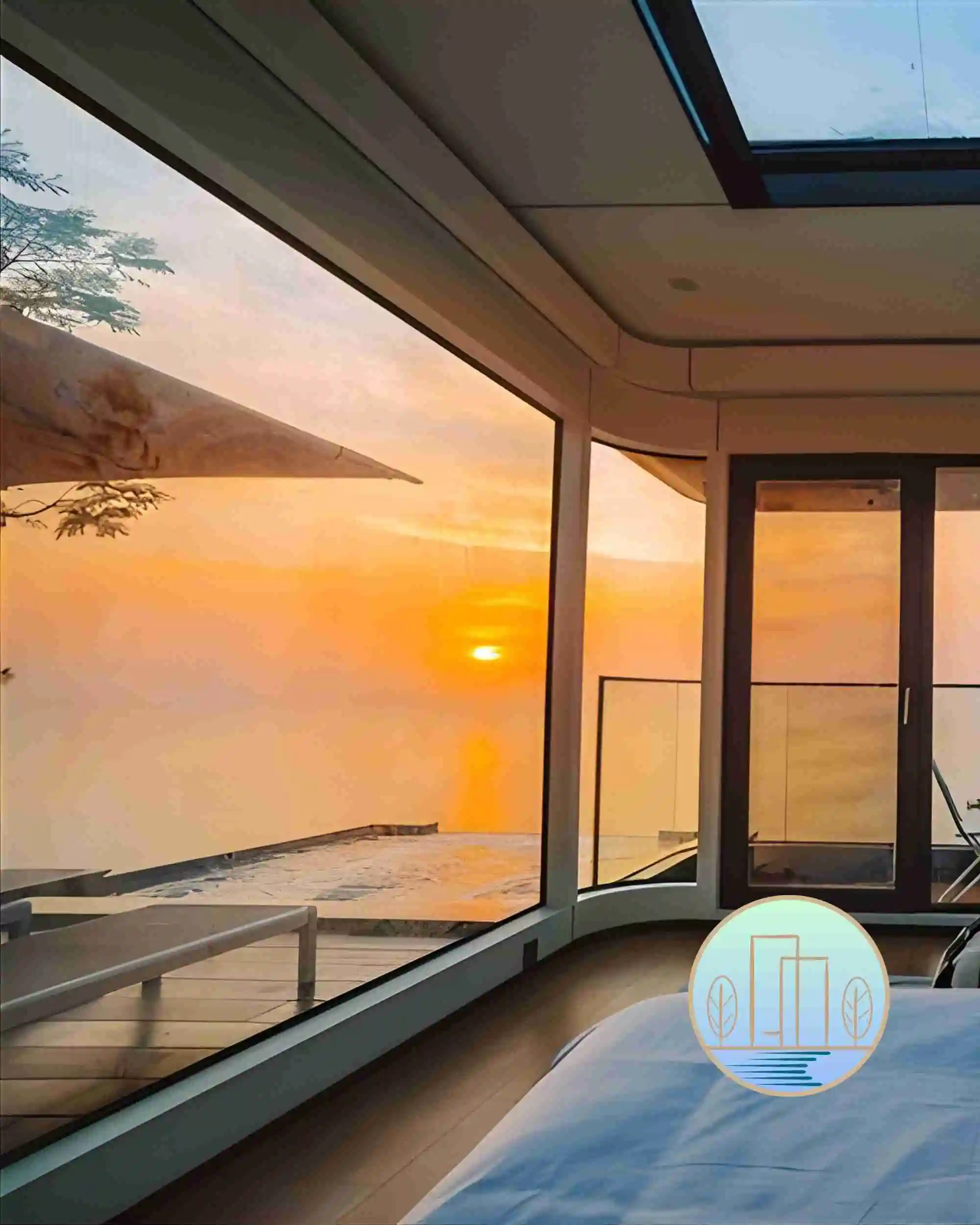 Luxe tiny house sea view. High quality and 270degree view